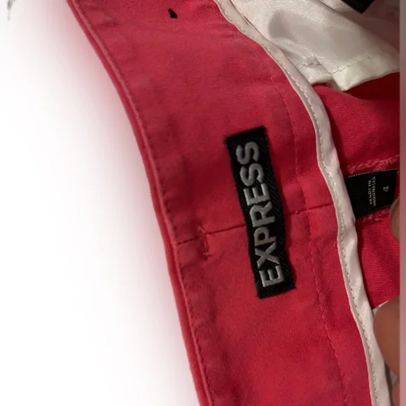 Express Women’s Pink Shorts Size 4 - Picture 4 of 4